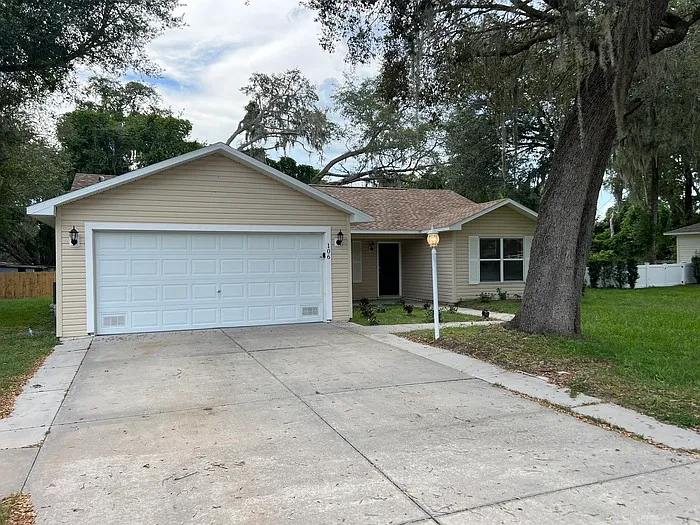 3 bed, 2.0 bath, 1527 sqft, $2,200 — Photo 1