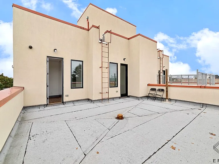 1248 New York Ave #2B — Photo 14