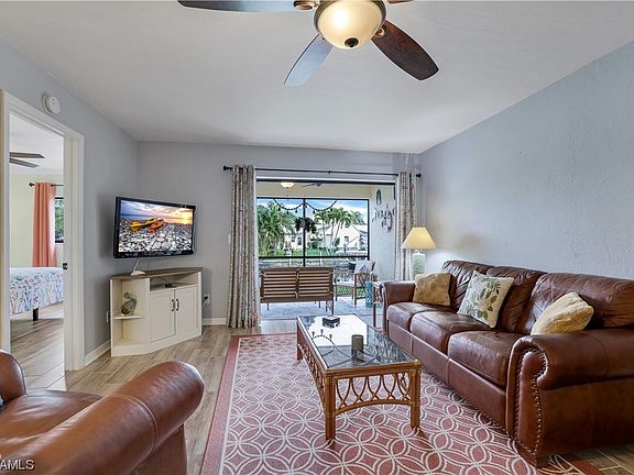 2nd image of 4805 Sorrento Ct #103