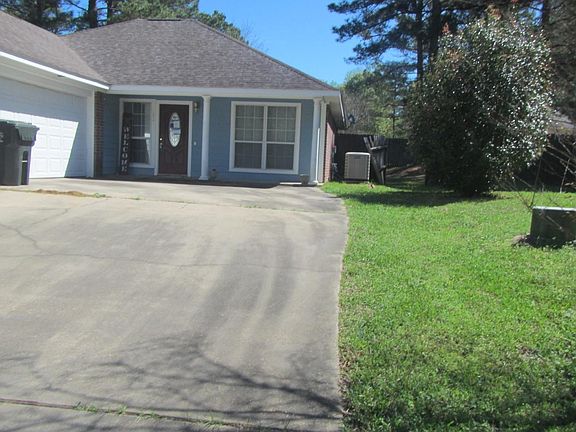 2nd image of 102 Brookdale Cir