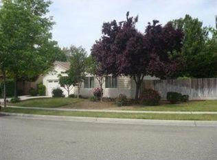 6570 E Inyo St, Fresno, CA 93727