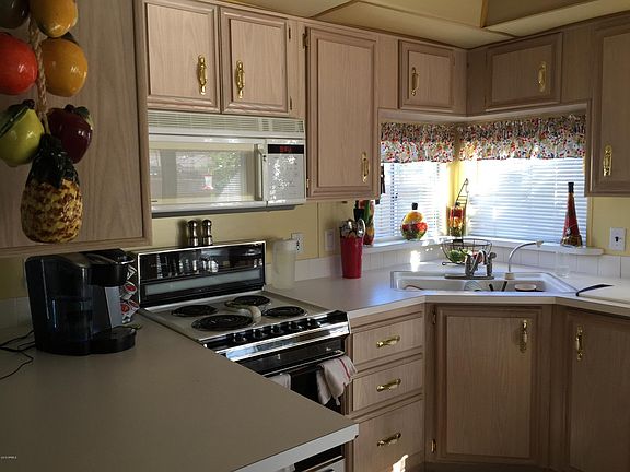 7750 E. Broadway Rd. #416 Kitchen