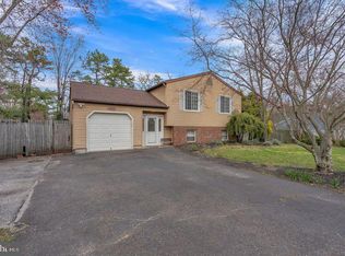 2416 Acorn Dr, Atco, NJ 08004