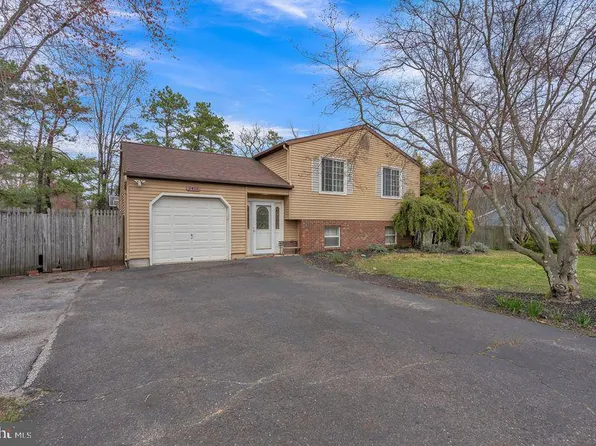 2416 Acorn Dr, Atco, NJ 08004