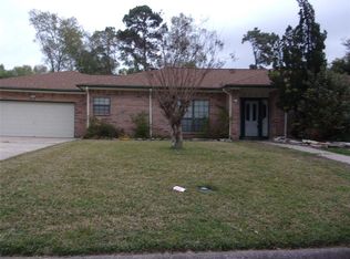 9833 Cherokee St, Baytown, TX 77521