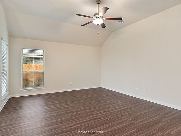 4th image of 6311 Eldora Dr
