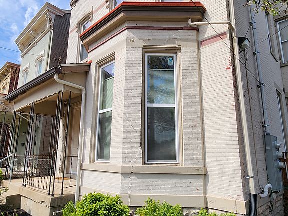 3rd image of 112 E University Ave #2