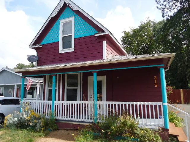 315 Gilbert Ave