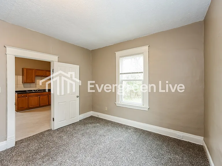 5318 Whetsel Ave — Photo 5