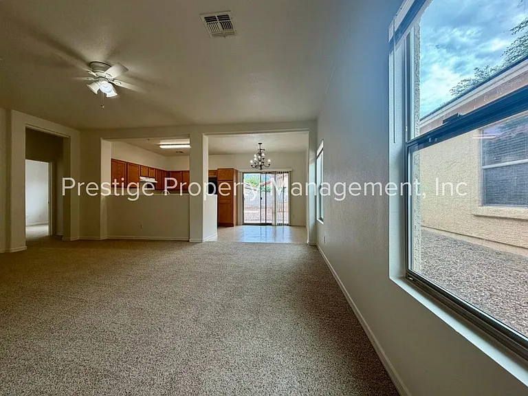 81 W Calle Guija — Photo 7