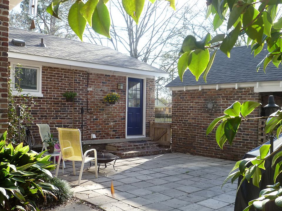 2nd image of 384 S Ardenwood Dr