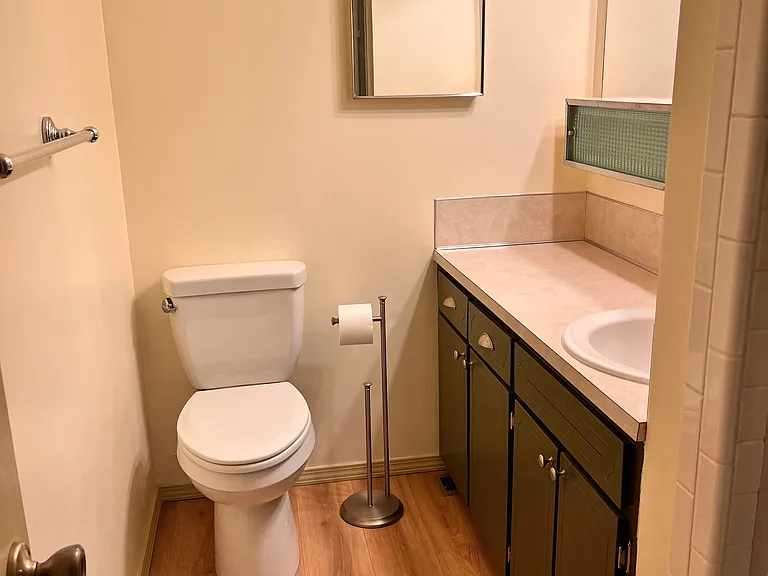 216 Cambridge St — Photo 14