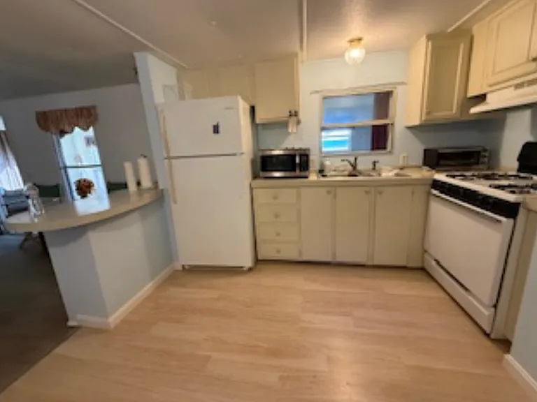 4310 Bay Shore Rd — Photo 3
