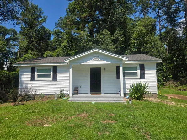 1325 Twin Peak Ln, Tallahassee, FL 32317