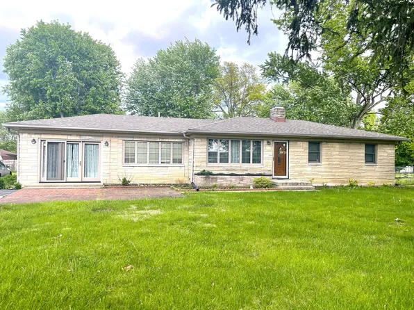 8041 Meadow Ln, Indianapolis, IN 46227