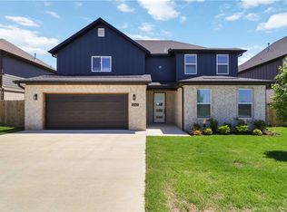 1840 Momi St, Centerton, AR 72719