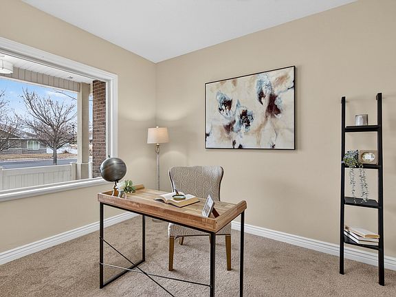 5th image of 777 Riderwood Way