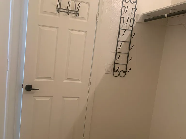 walk-in closet