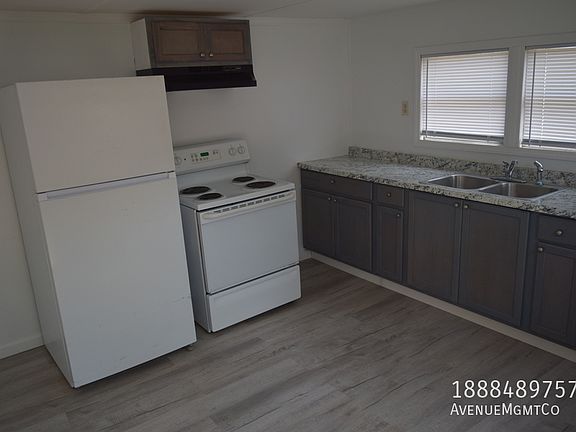 2nd image of 715 23rd St NW #3