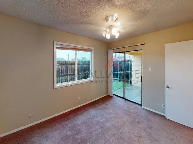 7001 Sanger Ave #202 — Photo 4