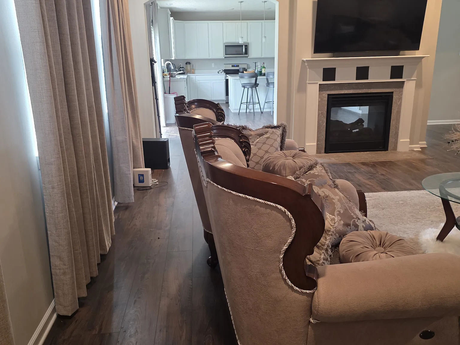 5 bed, 3474 sqft, $3,000 — Photo 3