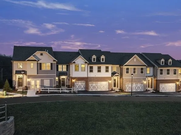 14 Albert Ct #1001, Randolph, NJ 07869