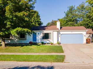 1765 Foxwood Dr, Holt, MI 48842