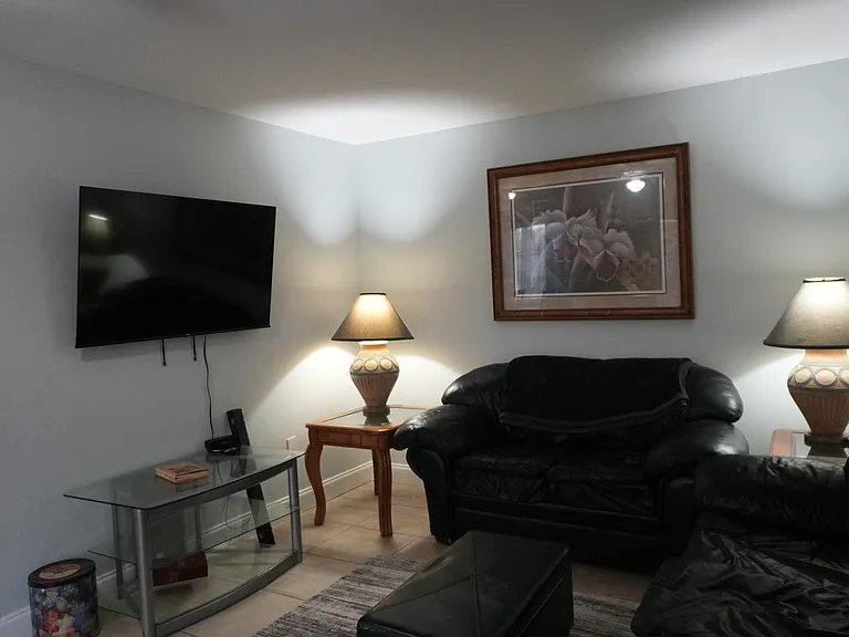 1832 East Dr — Photo 7