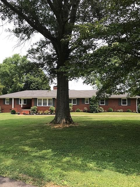1st image of 1731 Valley Dr