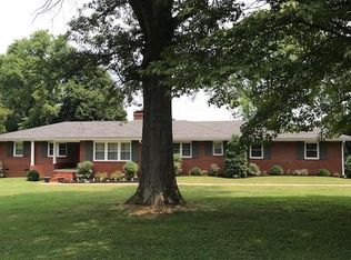 1731 Valley Dr, Madisonville, KY 42431