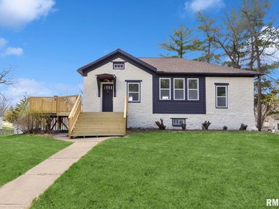 325 S Bluff Blvd, Clinton, IA, 52732