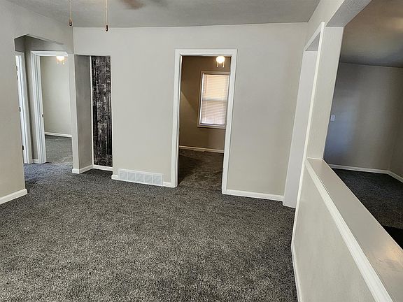 4th image of 706 Willard Ave