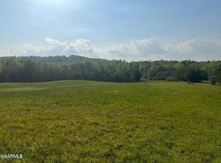 Walnut Hill Rd, Lancing, TN 37770