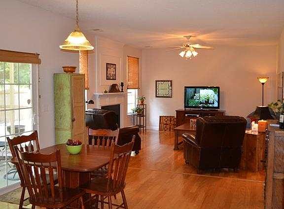5th image of 541 E Abington Way