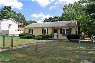 2nd image of 45 Wendy Dr