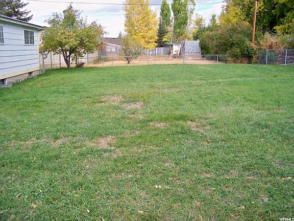 3rd image of 654 N 6th St