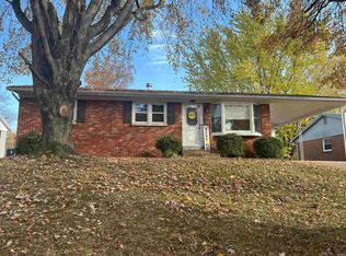 1315 Genesta Dr, Evansville, IN 47720