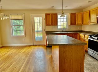 36 Lawrence St #A, Watertown, MA 02472