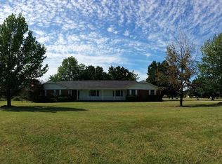8944 E Sunny Dr, Claremore, OK 74019