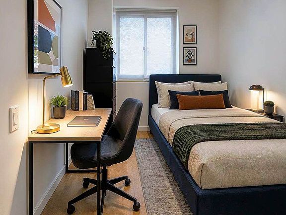 5th image of 577 Evergreen Ave #2B