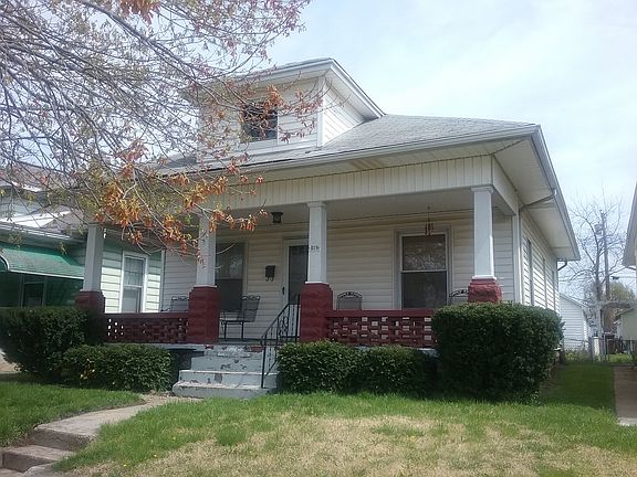 2nd image of 819 Auburn St