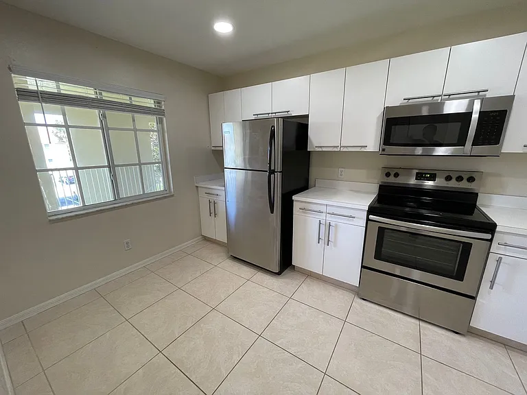 7768 Jewel Ln #202 — Photo 3