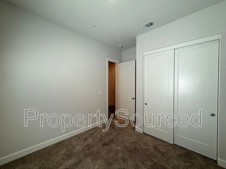 614 Madrone St — Photo 44
