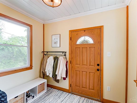 3rd image of 3933 Oakpark Pl