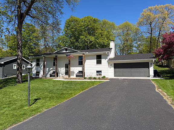 3rd image of 4281 Inwood Rd