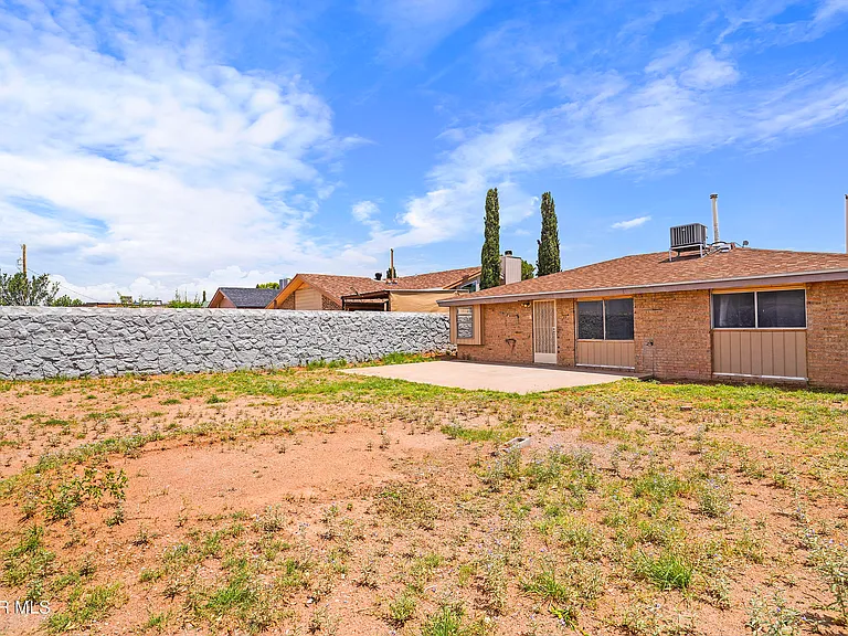 6713 Heartstone Ct — Photo 7