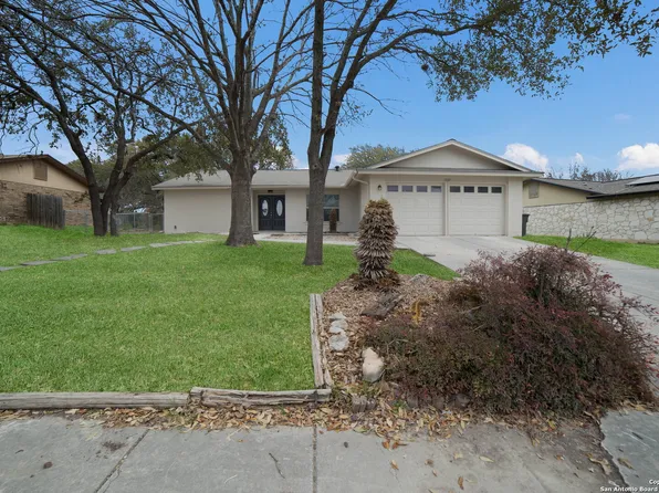 3807 BRIARCREST ST, San Antonio, TX 78247