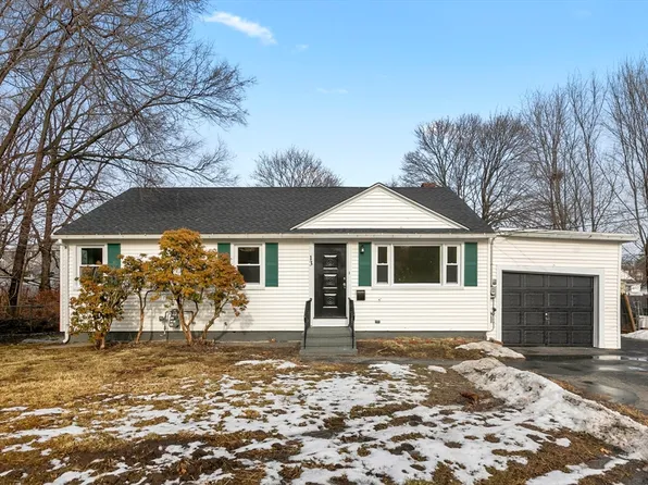 13 W Hawley St, Lawrence, MA 01843