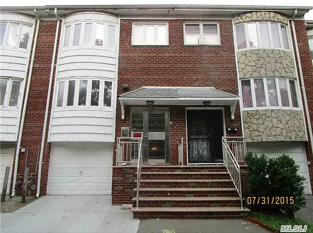 1521 144th St photo 1