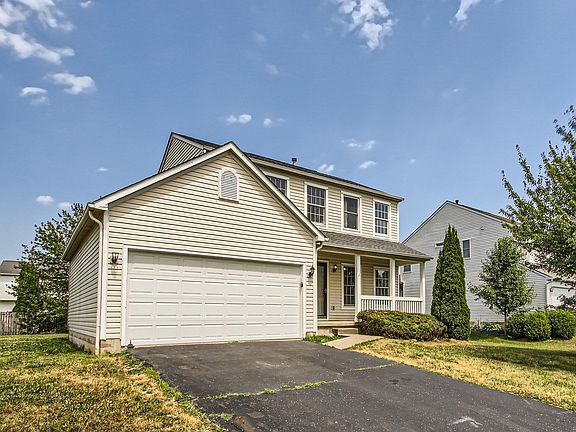 3rd image of 746 Moreno Dr